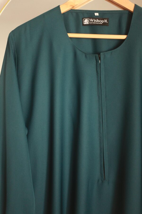 Deep Sea Cuff Sleeves Abaya - Image 3