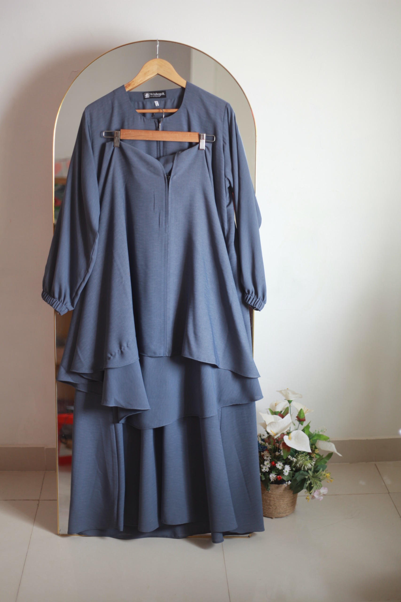 Slate Grey Essential 3-Piece Abaya Set Nursing Friendly & Full Coverage - Image 5