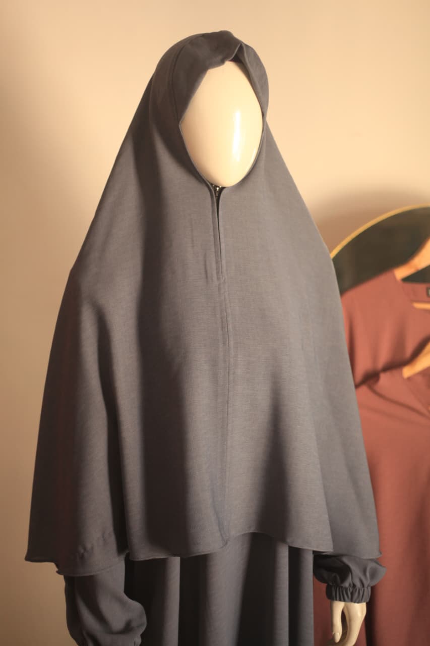 Slate Grey Essential 3-Piece Abaya Set Nursing Friendly & Full Coverage - Image 3